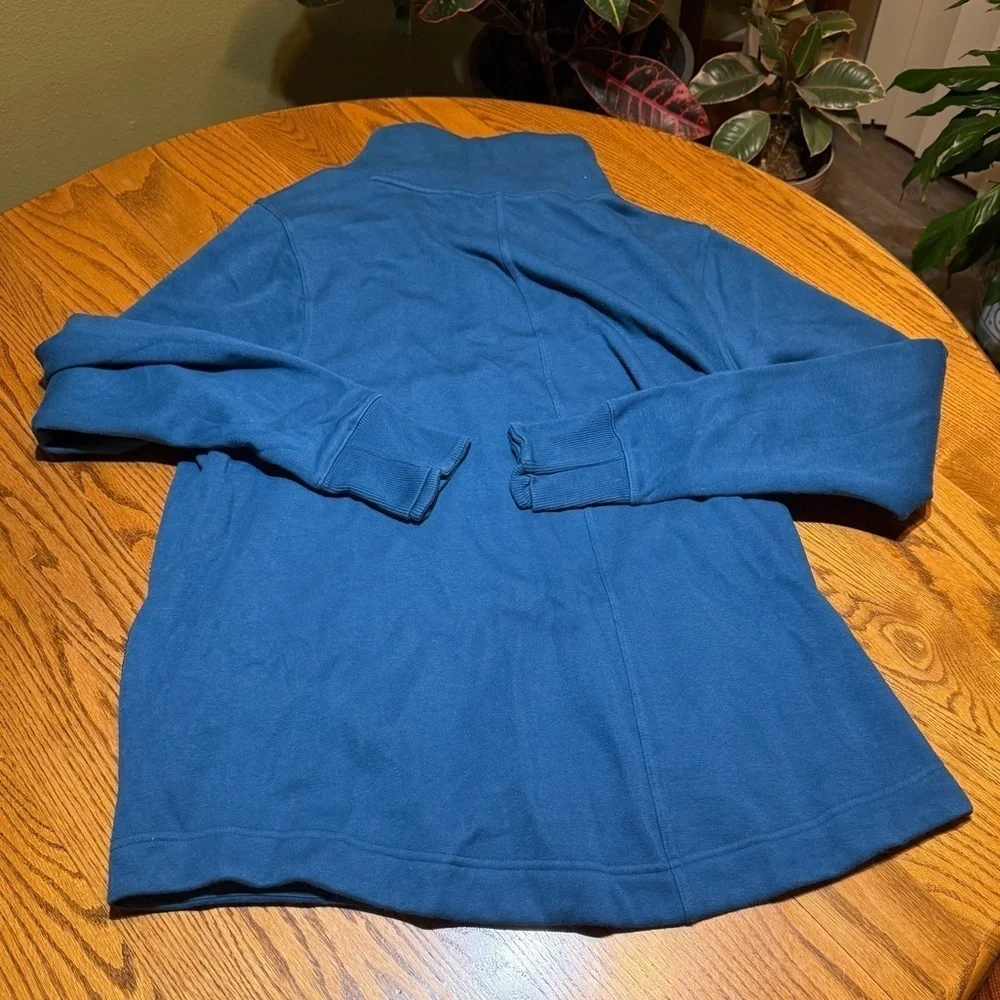 Athleta Sweater Size Large